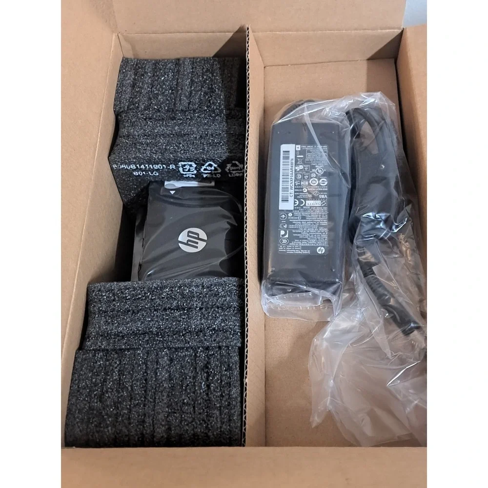 HP Docking Station A7E32AA#ABA w/ Power Adapter New Open Box